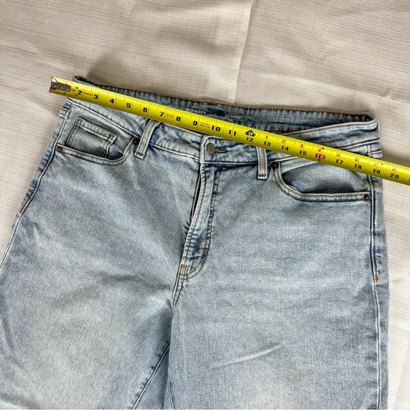 OLD NAVY Curvy High Waisted OG Loose Straight Jeans Light Wash Sz 16 - Picture 4 of 11